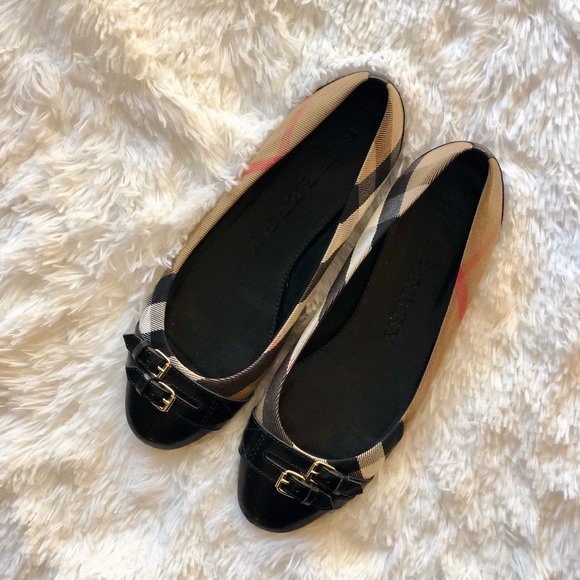burberry ballet flats